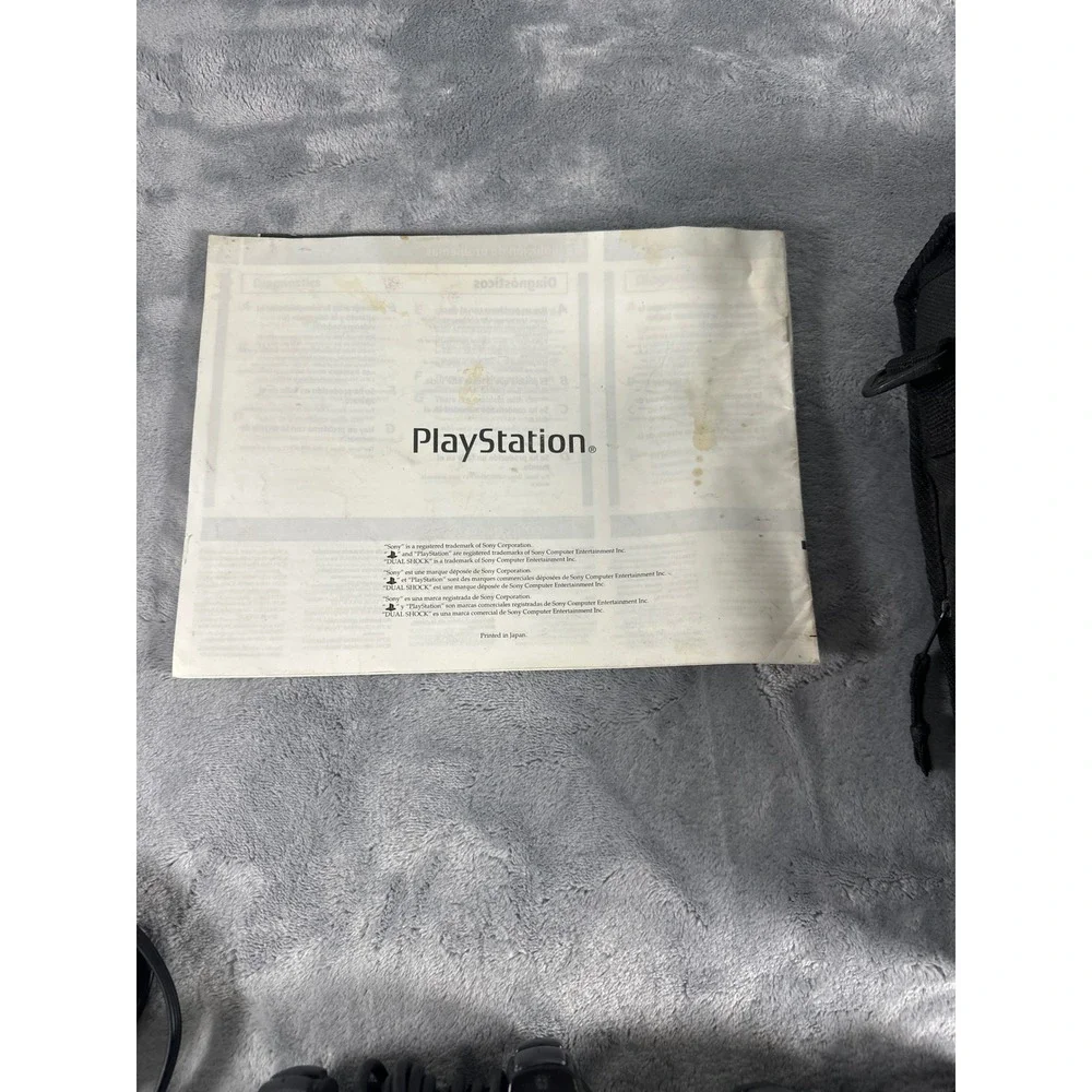 Sony PlayStation 1 PS1 Console Bundle 2 Controllers Carrying Case SCPH-101